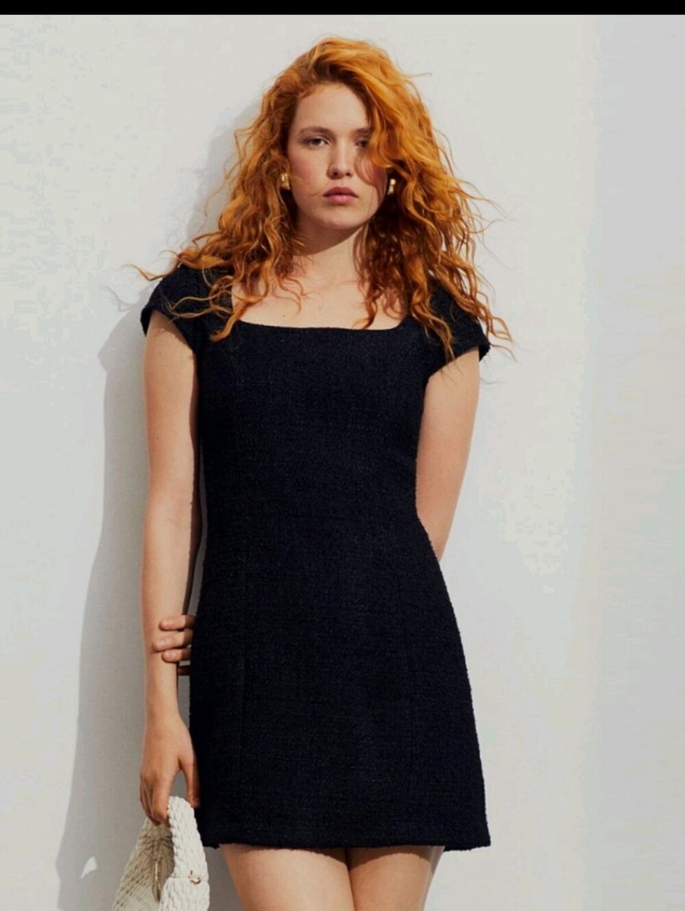 H&M Short Cap Sleeve Square Neck Bouclé Mini Sheath Dress in Black Size M EUC